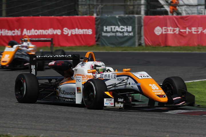 優勝は坪井翔（カローラ中京Kuo TOM'S F317）