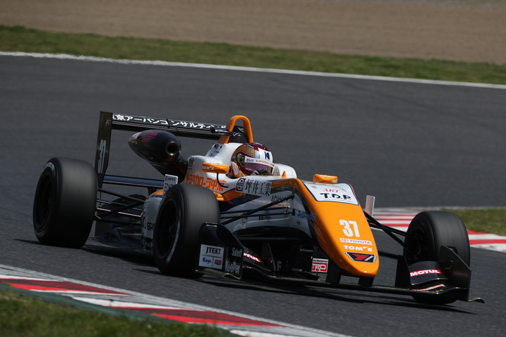 第1戦ポールポジション、第2戦予選2位の宮田莉朋（カローラ中京Kuo TOM'S F317）