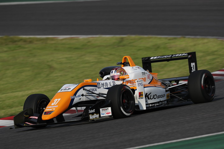 決勝2位は宮田莉朋（カローラ中京Kuo TOM'S F317）