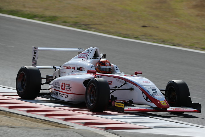 優勝は角田裕毅（HFDP/SRS/コチラレ一シング）