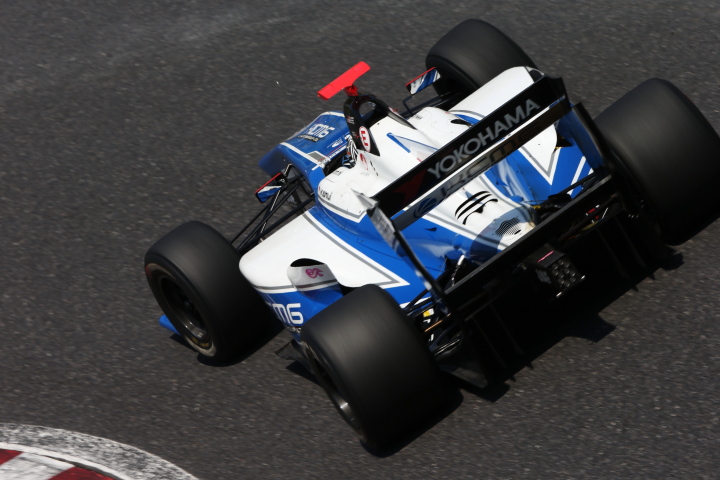 フリー走行1回目: 小林可夢偉（KCMG Elyse SF14）