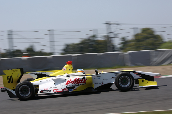 フリー走行1回目: 千代勝正（B-Max Racing SF14）