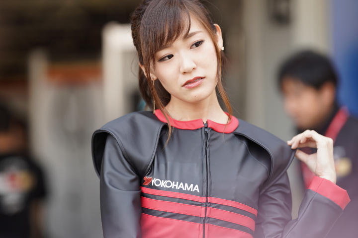 ピットウォーク: レースクイーン