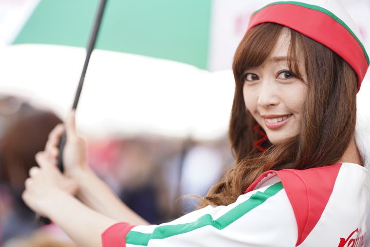 ピットウォーク: レースクイーン