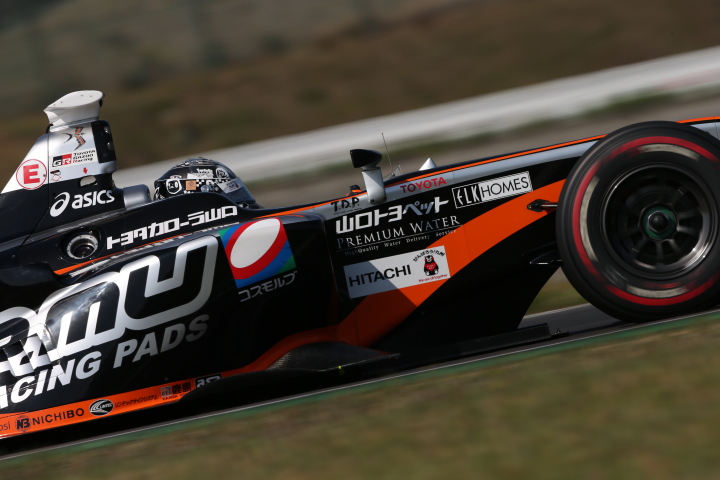 フリー走行2回目: 国本雄資（JMS P.MU/CERUMO・INGING SF14）