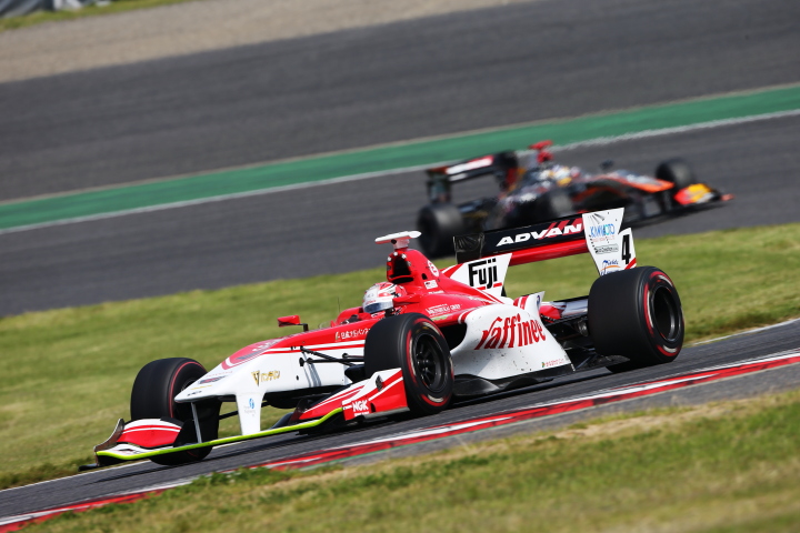 決勝レース: 山下健太（ORIENTALBIO KONDO SF14）