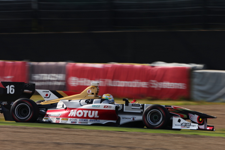 決勝レース: 山本尚貴（TEAM MUGEN SF14）