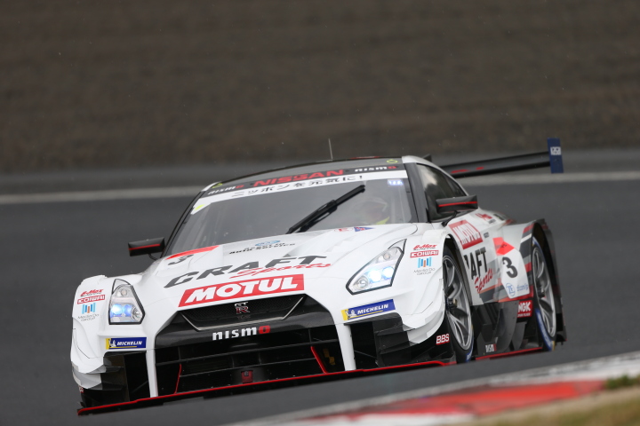 公式練習: 千代勝正（CRAFT SPORTS MOTUL GT-R）