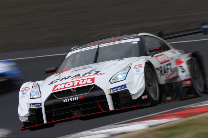 公式練習: 千代勝正（CRAFT SPORTS MOTUL GT-R）