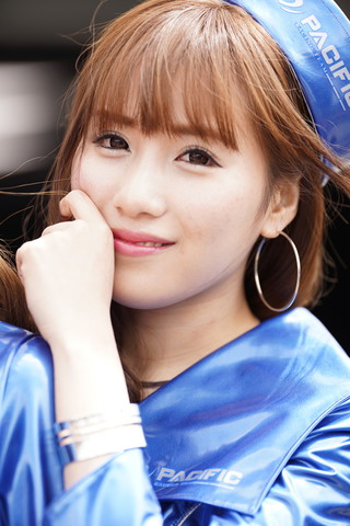 ピットウォーク: レースクイーン