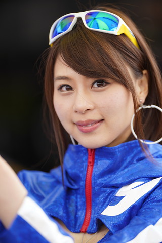 ピットウォーク: レースクイーン