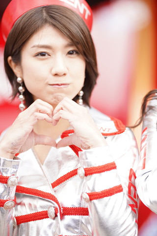 ピットウォーク: レースクイーン