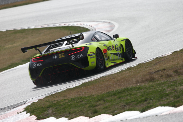 公式予選: 木村武史（CARGUY ADA NSX GT3）
