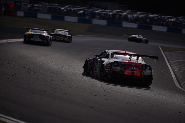 決勝レース: 星野一樹（GAINER TANAX triple a GT-R）