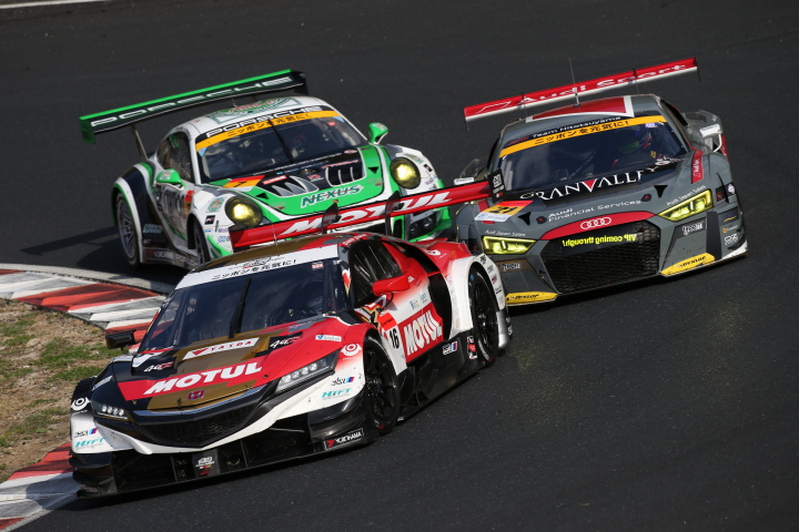 決勝レース: 武藤英紀（MOTUL MUGEN NSX-GT）