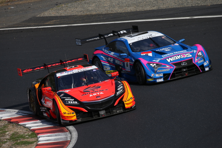 決勝レース: 伊沢拓也（ARTA NSX-GT） vs 大嶋和也（WAKO'S 4CR LC500）