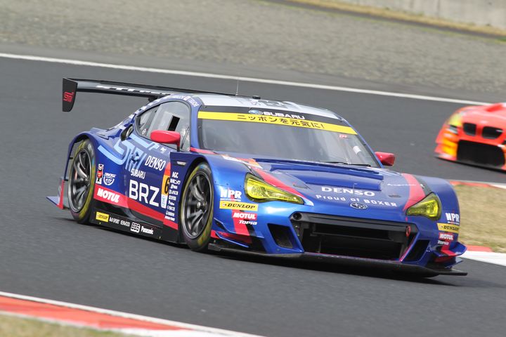 公式練習: GT300クラストップタイムは井口卓人／山内英輝組（SUBARU BRZ R&D SPORT）