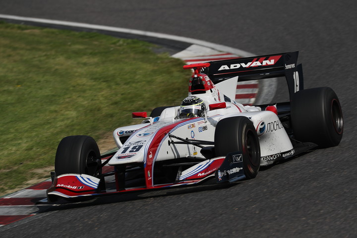 決勝2位は関口雄飛（ITOCHU ENEX TEAM IMPUL SF14）