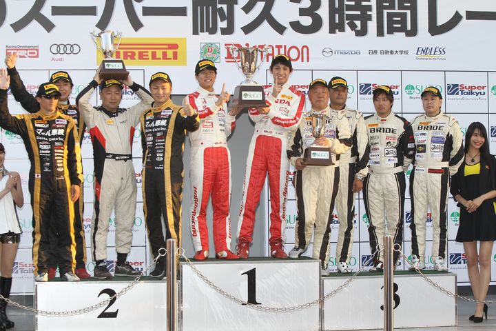 ST-5クラスの表彰式