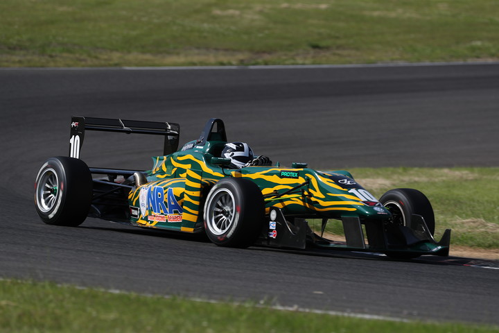 Nクラス優勝はジェイク・パーソンズ（NRA312）