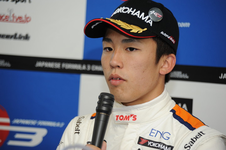 予選記者会見: 2位の宮田莉朋（カローラ中京Kuo TEAM TOM'S）