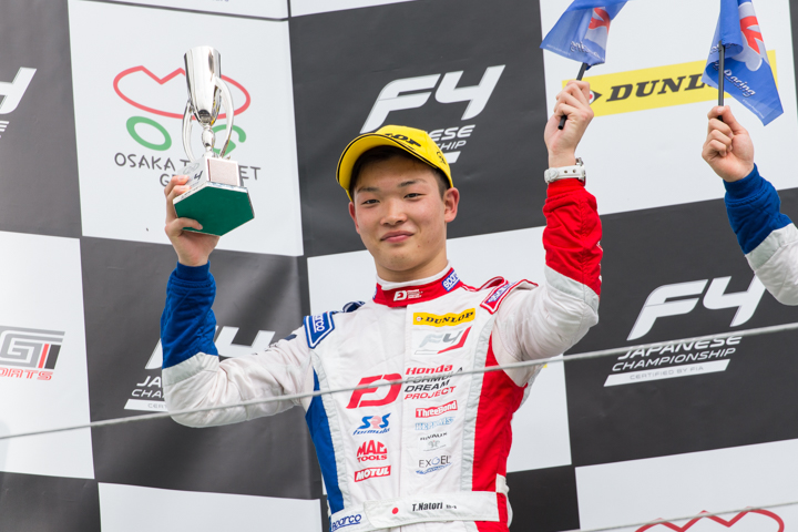 決勝2位の名取鉄平（Hondaフオ一ミュラ・ドリ一ム・プロジ工クト）