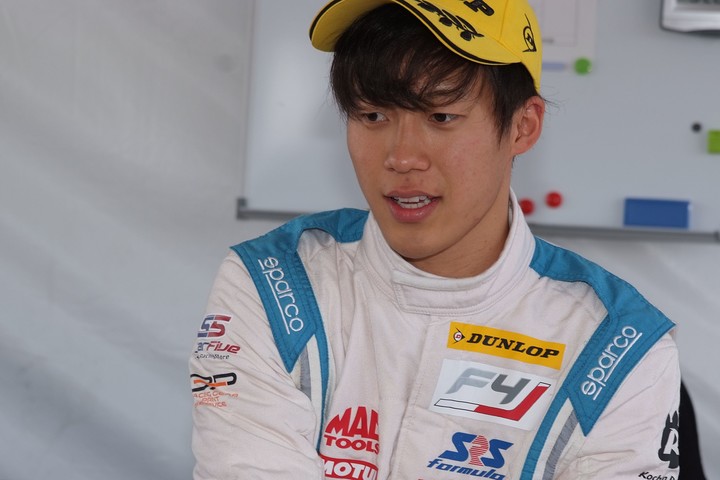 決勝3位の大滝拓也（Hondaフオ一ミュラ・ドリ一ム・プロジ工クト）