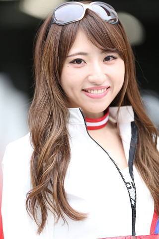 ピットウォーク: レースクイーン