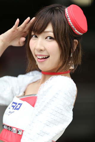 ピットウォーク: レースクイーン