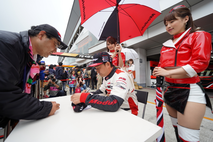 ピットウォーク: 道上龍（Modulo Drago CORSE）