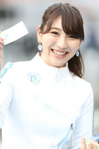 GTキッズウォーク: レースクイーン