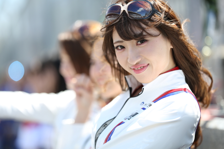 ピットウォーク: レースクイーン