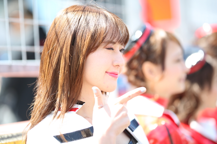 ピットウォーク: レースクイーン