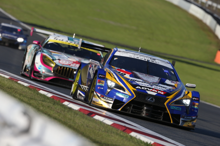 決勝レース: 山下健太（WedsSport ADVAN LC500）