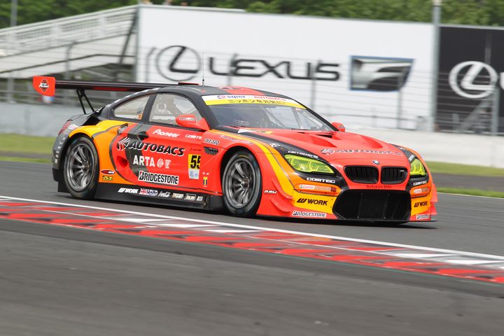 GT300クラスポールポジションは高木真一／ショーン・ウォーキンショー組（ARTA BMW M6 GT3）
