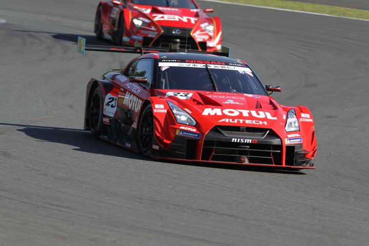 GT500クラス優勝は松田次生／ロニー・クインタレッリ組（MOTUL AUTECH GT-R）