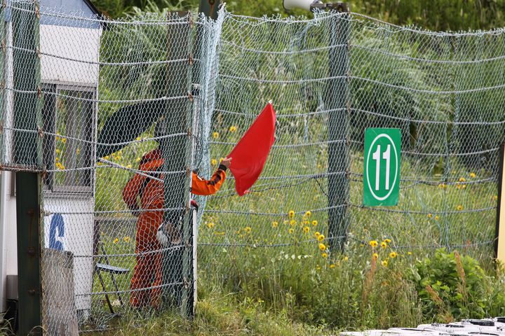 公式練習: 赤旗は3回出された