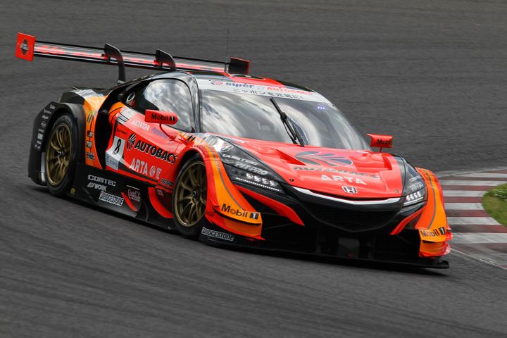 GT500クラスポールポジションの野尻智紀／伊沢拓也組（ARTA NSX-GT）