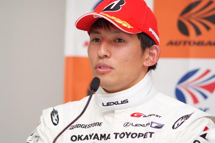 決勝記者会見: GT300クラス優勝の中山雄一（K-tunes Racing LM corsa）