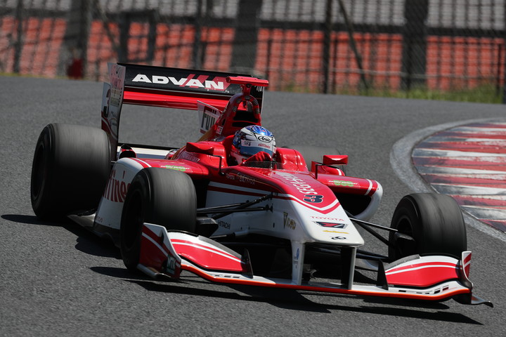 フリー走行1回目: 2位はニック・キャシディ（ORIENTALBIO KONDO SF14）