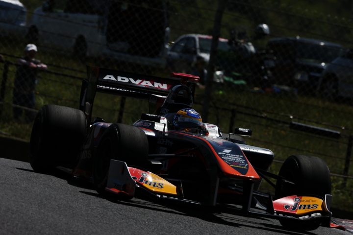 フリー走行: 石浦宏明（JMS P.MU/CERUMO・INGING SF14）