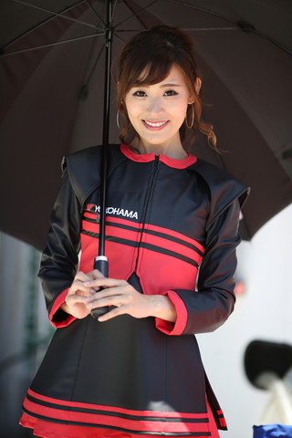 ピットウォーク: レースクイーン