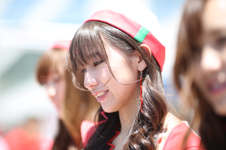 ピットウォーク: レースクイーン