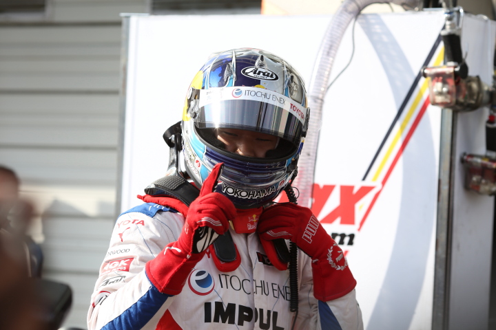 公式予選: ポールポジションを獲得した平川亮（ITOCHU ENEX TEAM IMPUL）