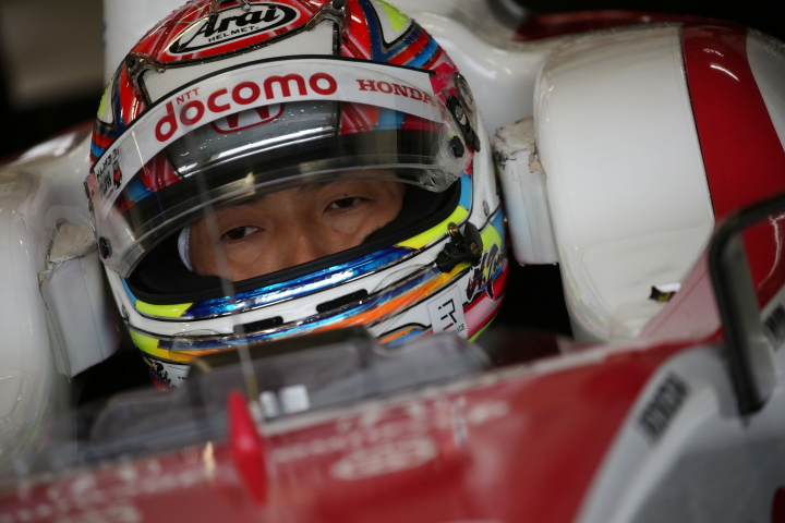 ウォームアップ走行: 野尻智紀（DOCOMO TEAM DANDELION RACING）