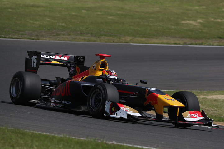 フリー走行: 初参戦のダニエル・ティクトゥム（TEAM MUGEN SF14）は11位