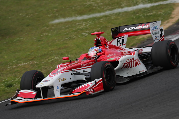 決勝2位はニック・キャシディ（ORIENTALBIO KONDO SF14）