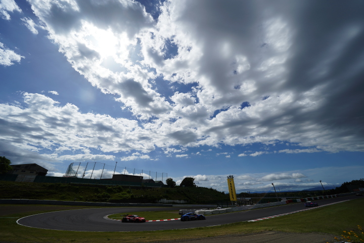 公式練習: 空の下のヘアピン