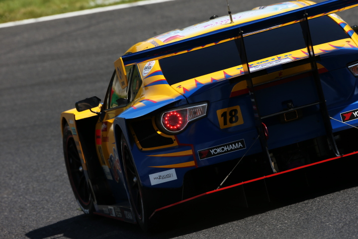 公式練習: 国本雄資／山下健太組（WedsSport ADVAN LC500）