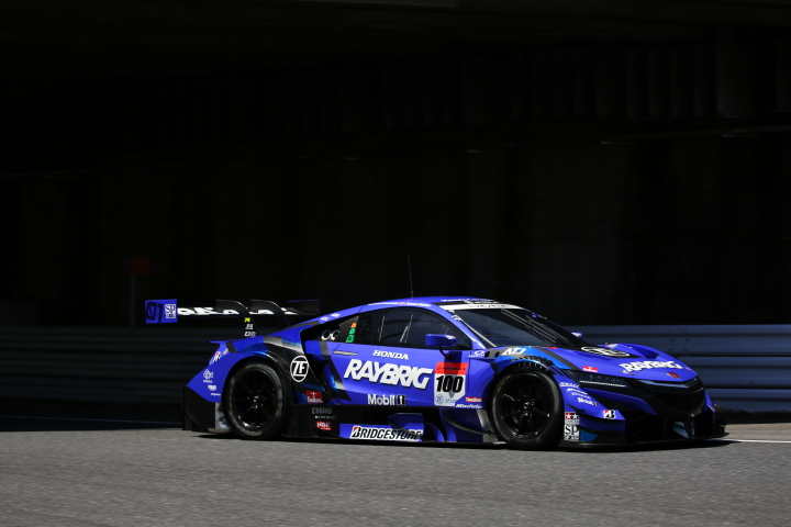 公式練習: ジェンソン・バトン（RAYBRIG NSX-GT）